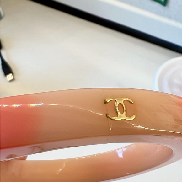 Vintage CHANEL CC Gradient Bangle Bracelet Resin Narrow 01A - Picture 3 of 8